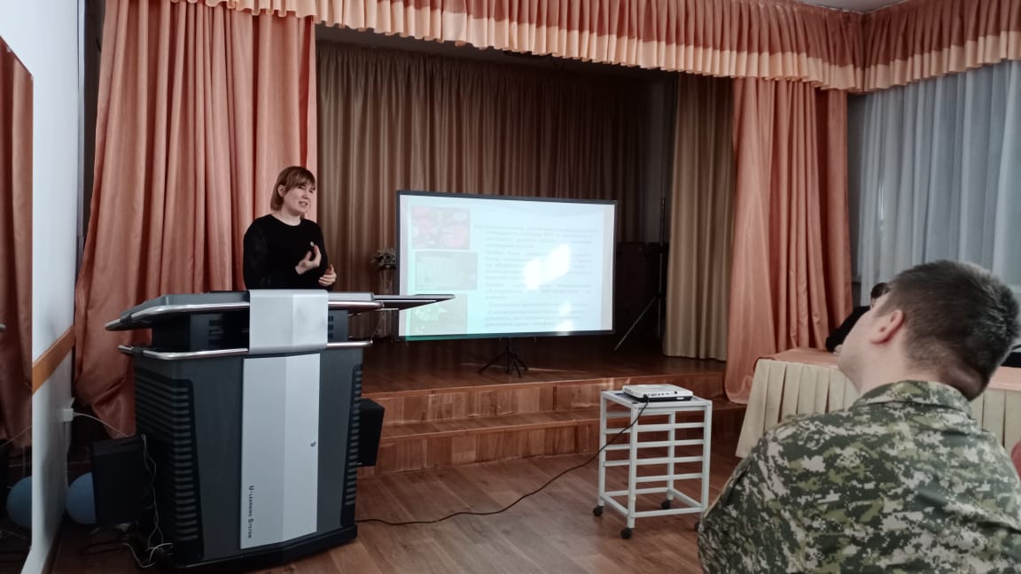 "Есірткі - жан мен тәннің уы" "Энергетикалық сусындардың зияны"атты тақырыпта кездесу өтті.